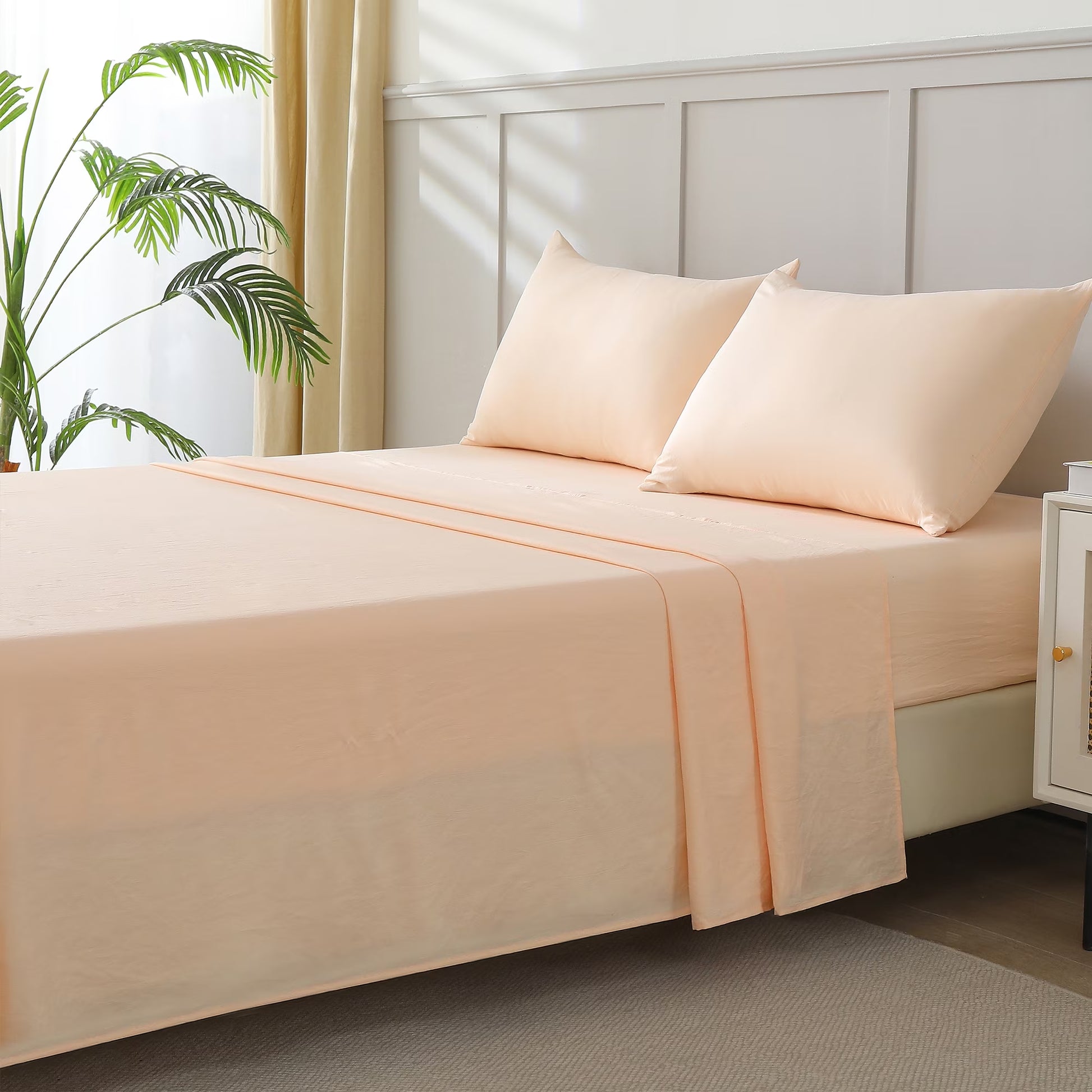 Bed Sheets Set 4 Piece Queen/Full Sheet Set Champagne Microfiber Fitted Sheet, Flat Sheet & 2 Pillowcases Bedding Set
